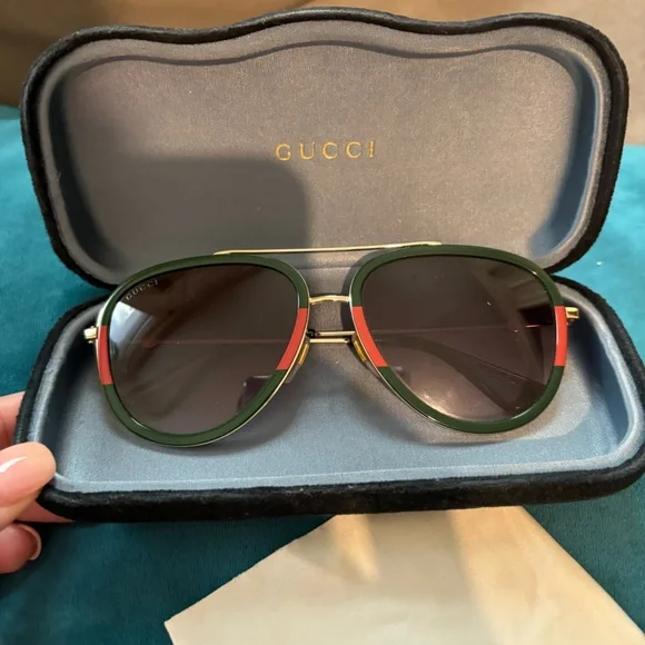 Gucci | Accessories | Gucci Shades In The Iconic Green Red  display picture 1
